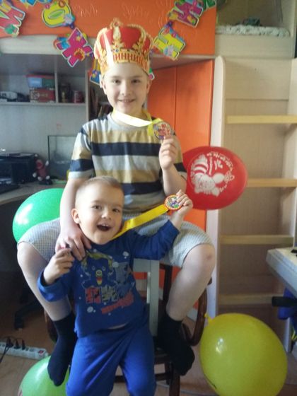 Дни рождения детей провела с ними!