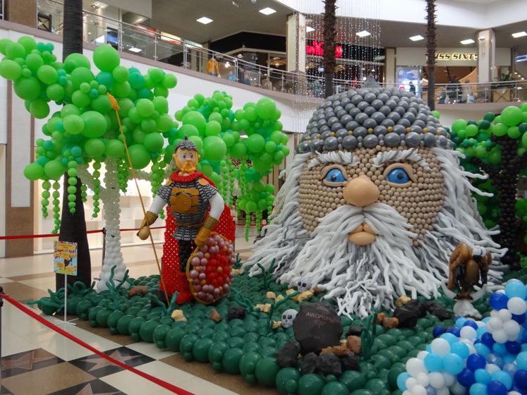 200000 шаров.Инсталяция Лукоморье