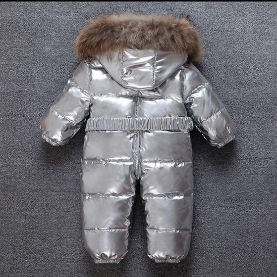 Продам зимний комбез. Астана.