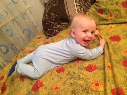 Нам уже 5 месяцев! 👶🏼 Первый прикорм 🍆🍼🍪🍴