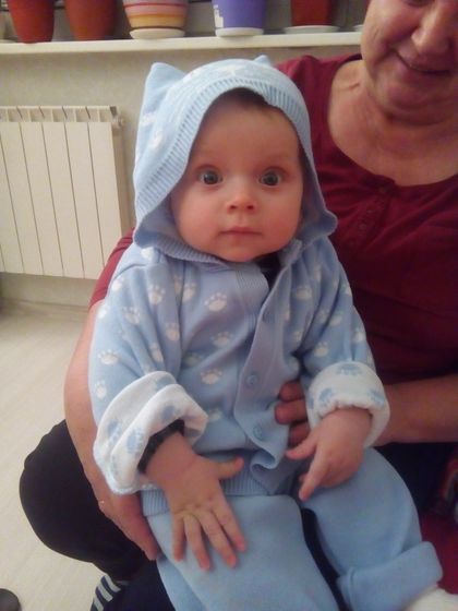 Зайчонку сегодня полгодика