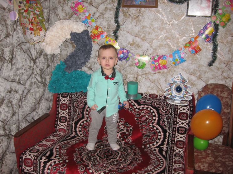 Двойняшкам Дену и Виолетте 2 годика!