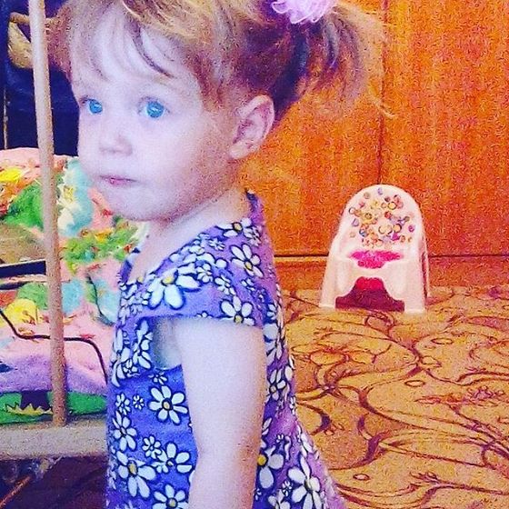 "Анечке 1 годик 8 и 9 месяцев"