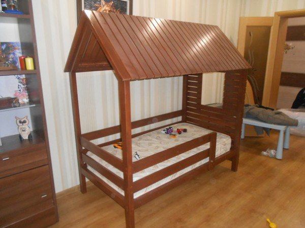 Детские кроватки