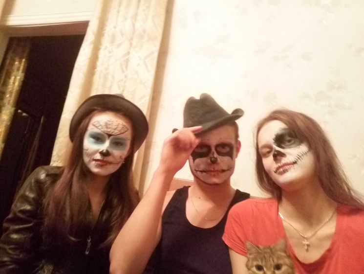 Поздравляю всех с хеллоуином!