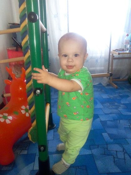 8 месяцев сыночку.