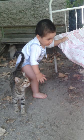 Познает мир)♡♡♡
