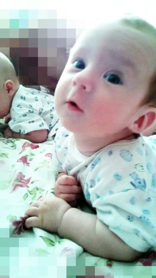 Вот уже и 4 месяца нашим двойняшкам!