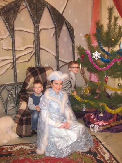 С наступающим 2018 годом Собачки!