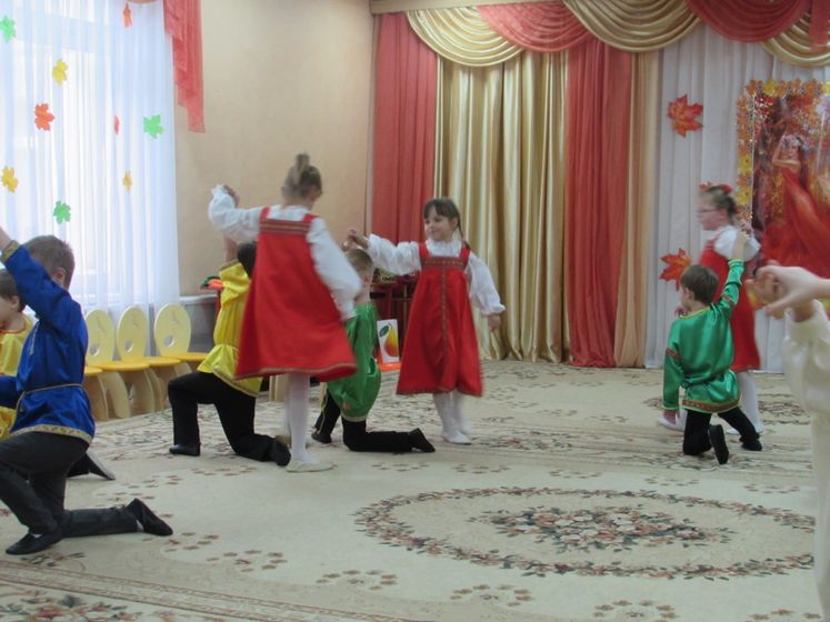 Праздник Осени в подготовительной группе