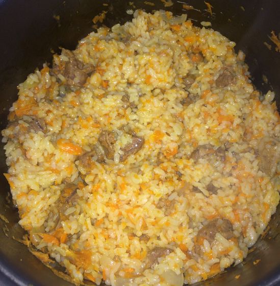 Плов из баранины в мультиварке
