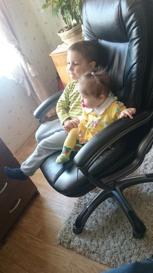 Давненько не делалась нашими новостями и деток не показывала)