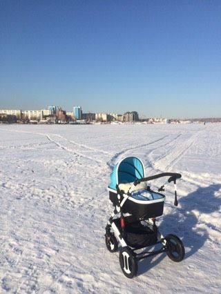Коляска!