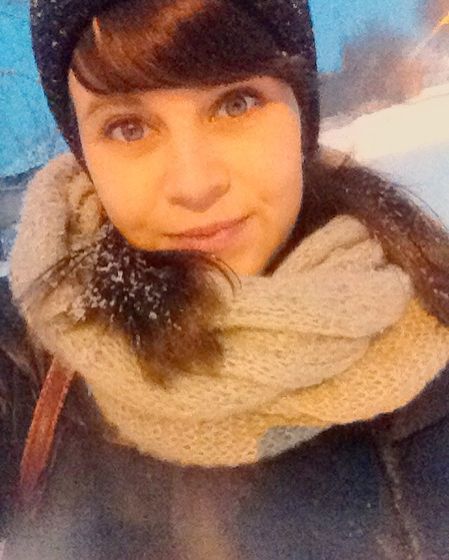 Сто лет не носила