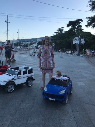 Завтра лечу в Москву на свидание?