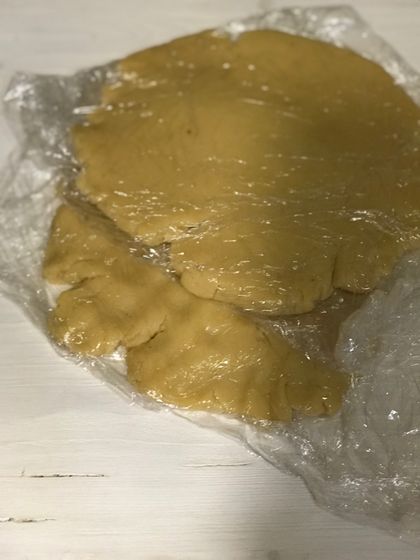 Песочные кольца с фундуком.