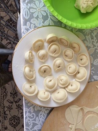 Устал сын помогать маме