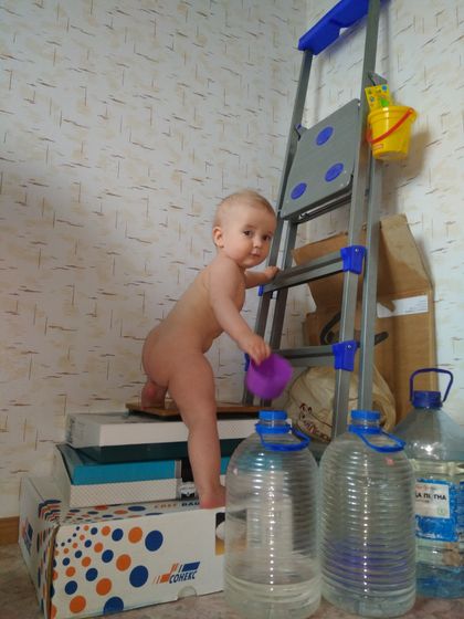 10 месяцев