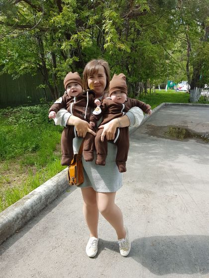 Я мама в квадрате)
