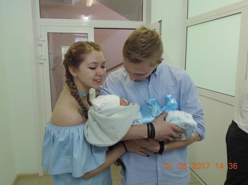 Вот нам уже 10 дней)