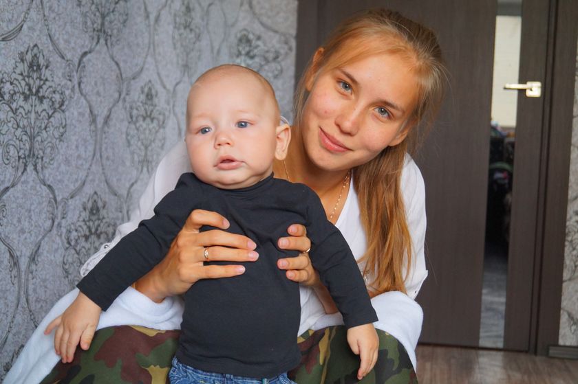 6 месяцев