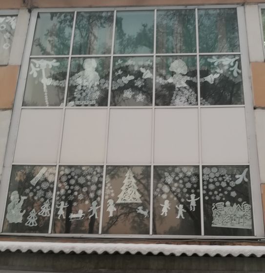 Новый год идет. Оформление окна.