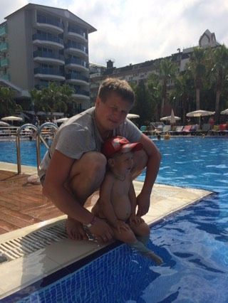 Наш отпуск проходит спокойно)