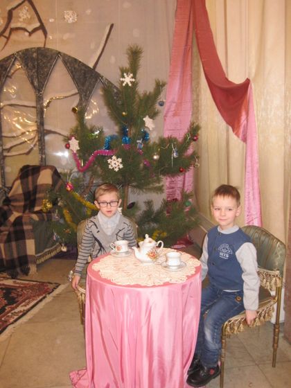С наступающим 2018 годом Собачки!