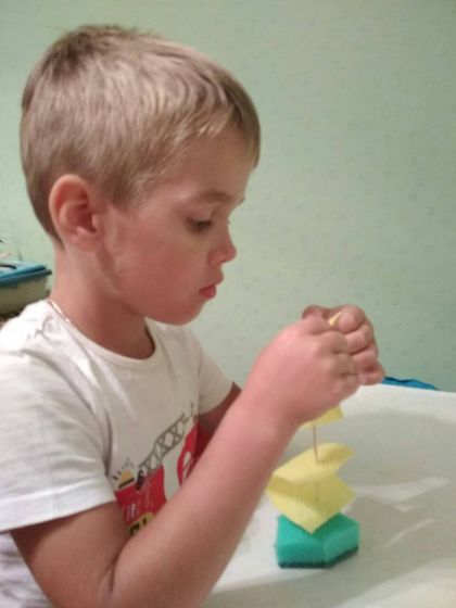 Не ушла, но немного пропала)))