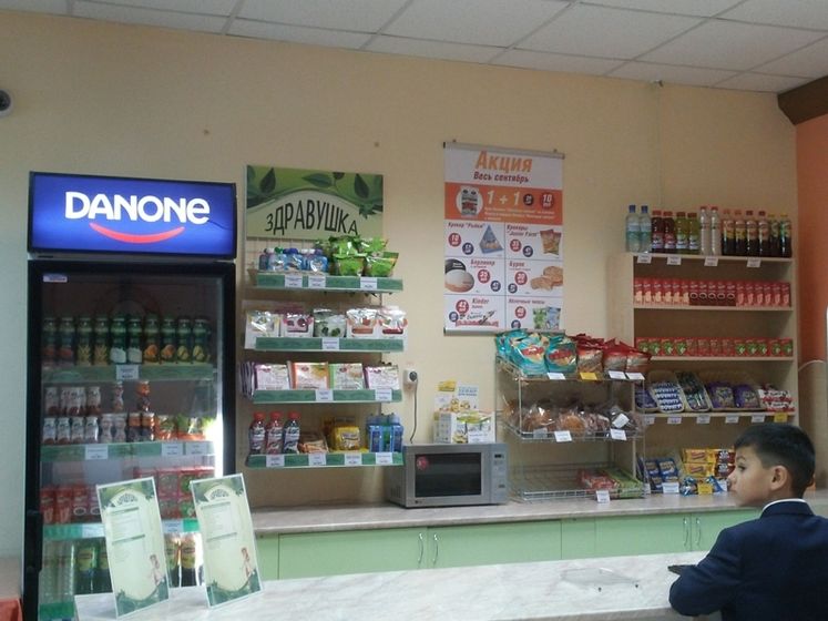 В школах Симферополя наложили табу на продажу вредной продукции