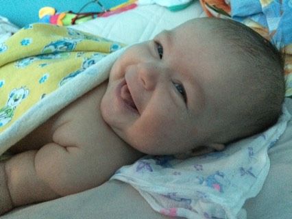 Моя сладкая птичка ❤️? сегодня тебе целых 3 месяца? время летит с бешеной скоростью?