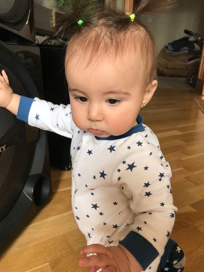 А мы прокололи ушки