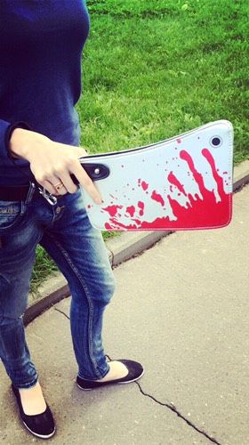 Смотрите какую сумку муж