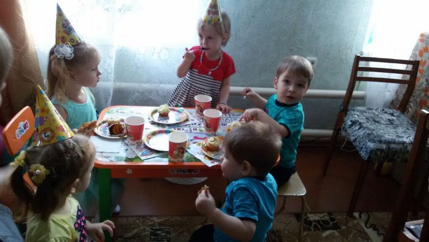 3 годика справили отлично! Много букв и фото.